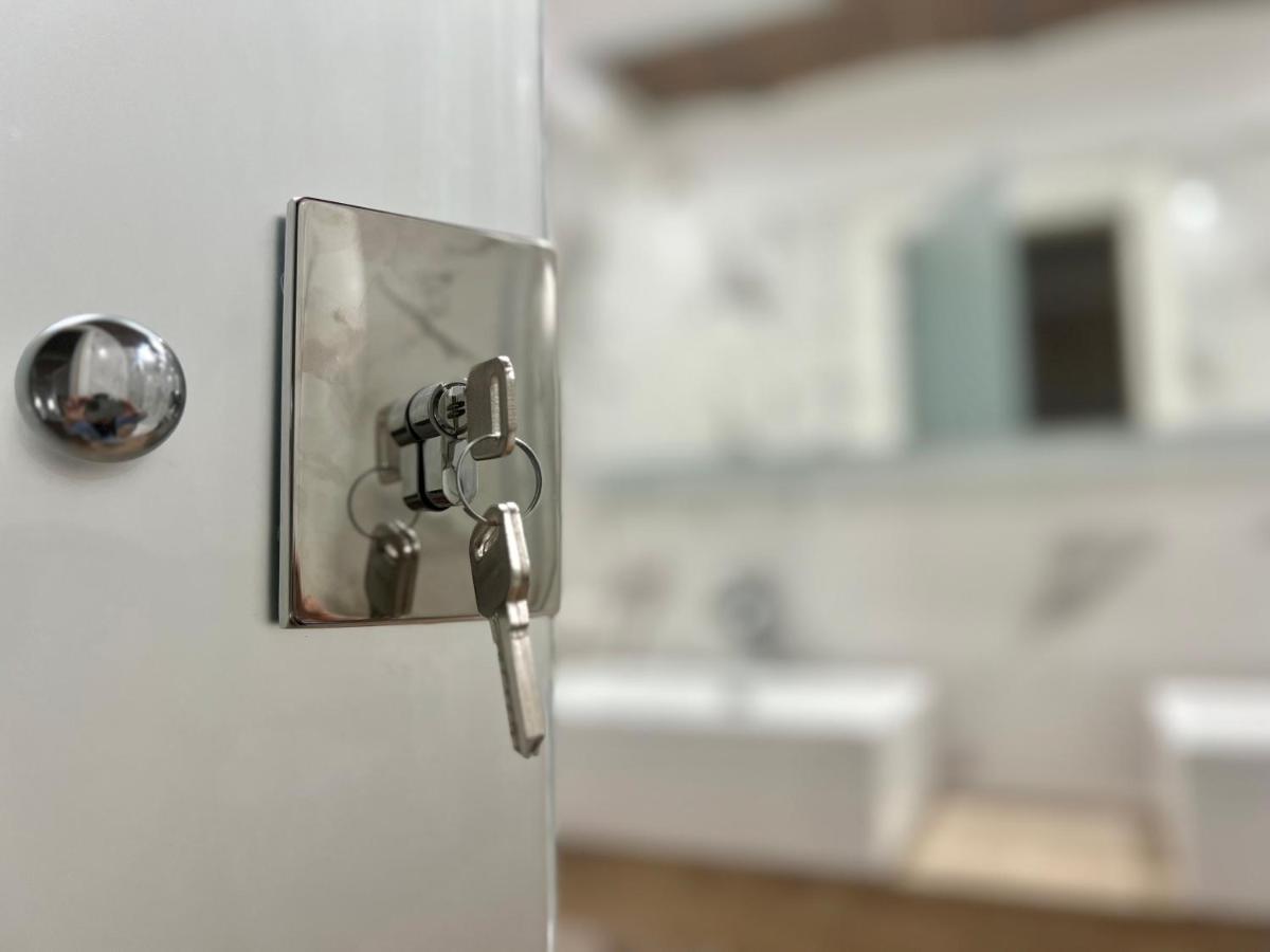 Miluar Luxury B&B - Vanvitelli Napoli Esterno foto