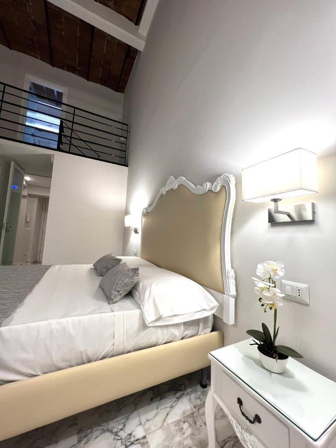 Miluar Luxury B&B - Vanvitelli Napoli Esterno foto