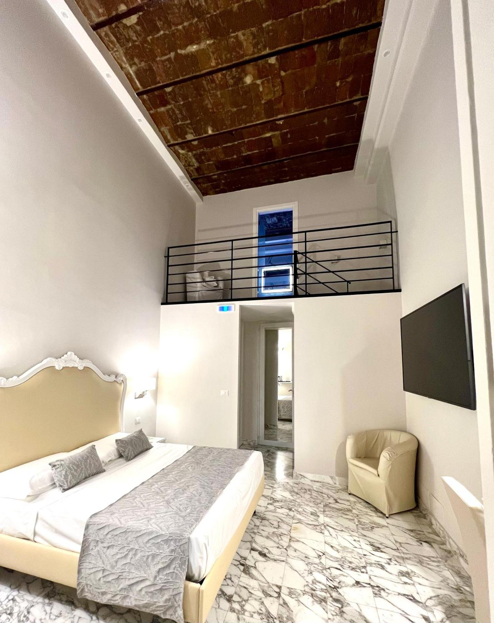 Miluar Luxury B&B - Vanvitelli Napoli Esterno foto